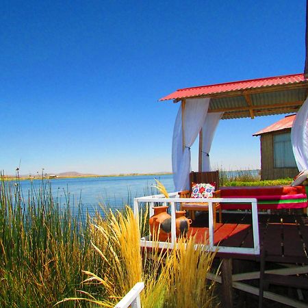 Titicaca Uros Summa Paqari Villa Bilik gambar