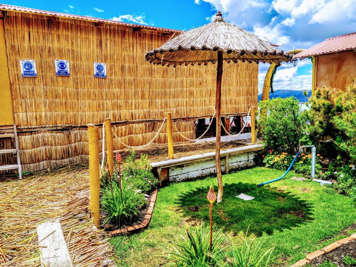 Titicaca Uros Summa Paqari Villa Luaran gambar